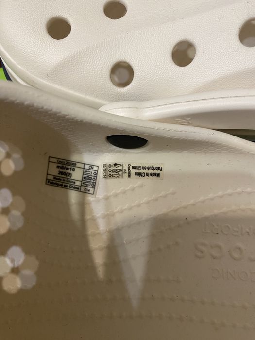 CROCS. Новые.