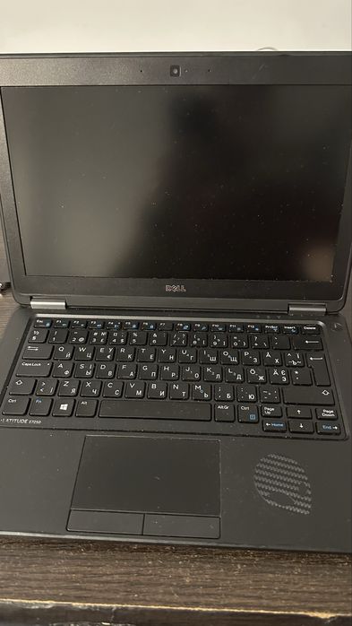 Dell Latitude E7250 | 2 батареї, чохол