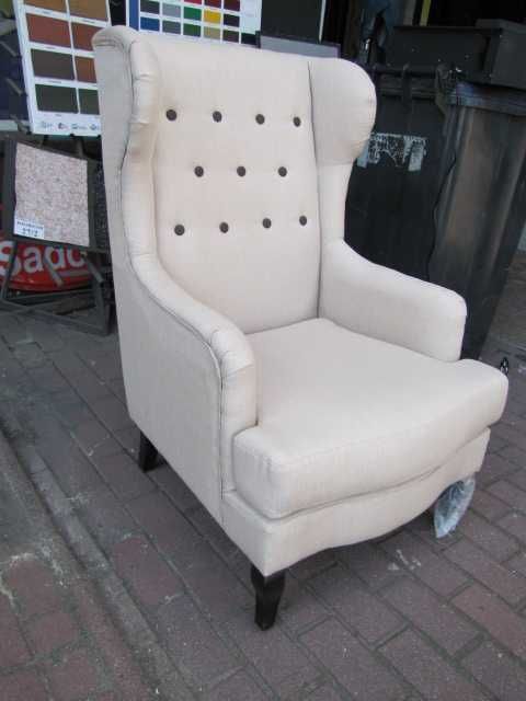 Fotel tapicerowany uszak do salonu do czytania brązowy