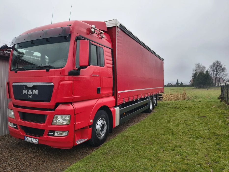 MAN TGX 26.360  Stan idealny - 3 osiowy - oś podnoszona - 9.40m