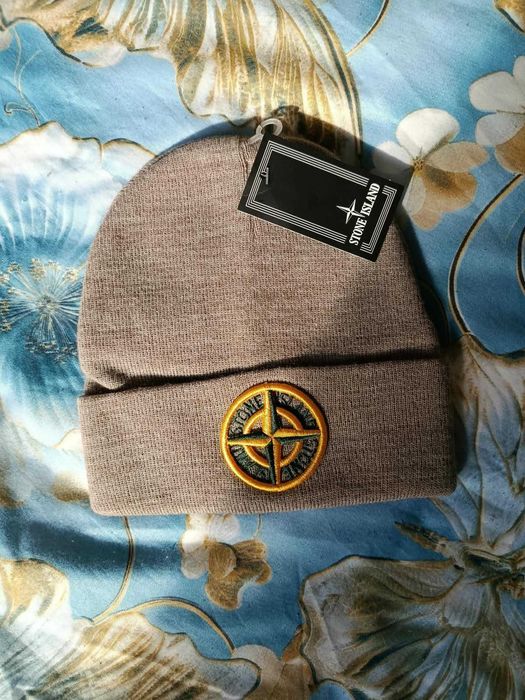 Czapka zimowa Stone Island - kolor jasnobrązowy UNI