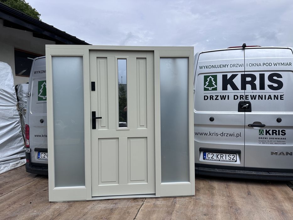 Drzwi zewnętrzne drewniane z doświetlami Na wymiar montaż Cała Polska