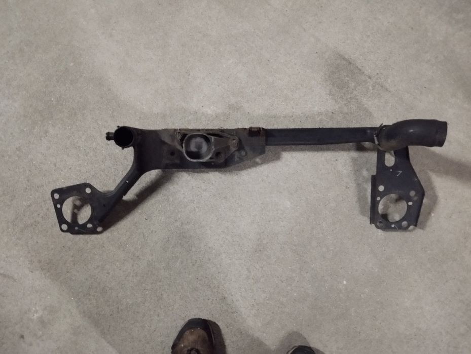 Radiador e tubo da frente Audi A4 2005