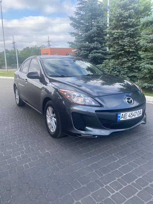 Продам Mazda 3 2012 Автомат