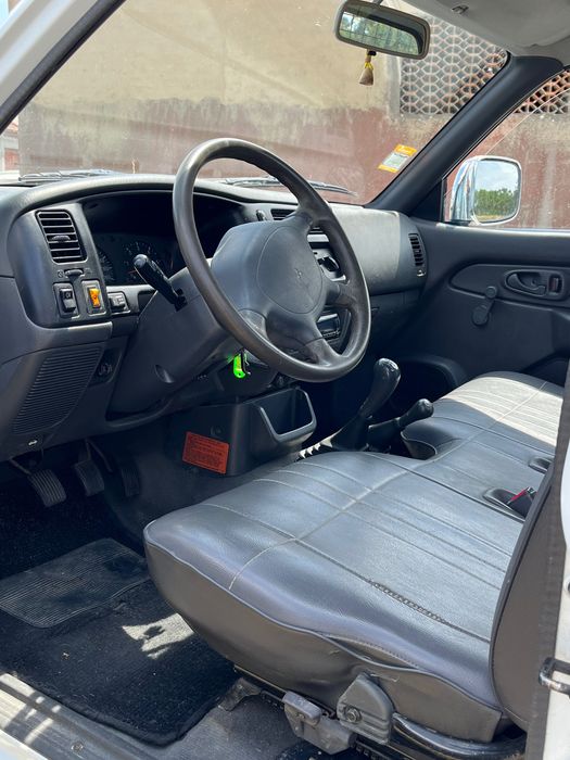 Carrinha Mitsubishi L200