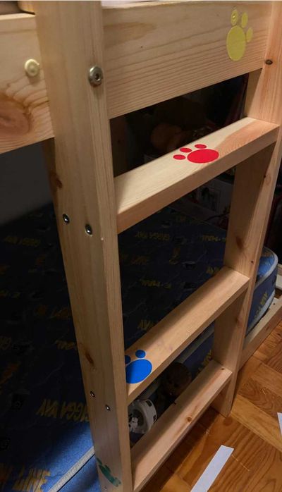 Beliche Montessori em madeira
