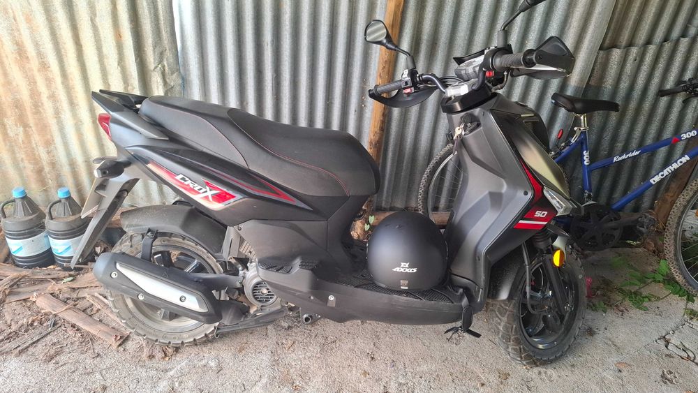 Scooter 50cc praticamente nova