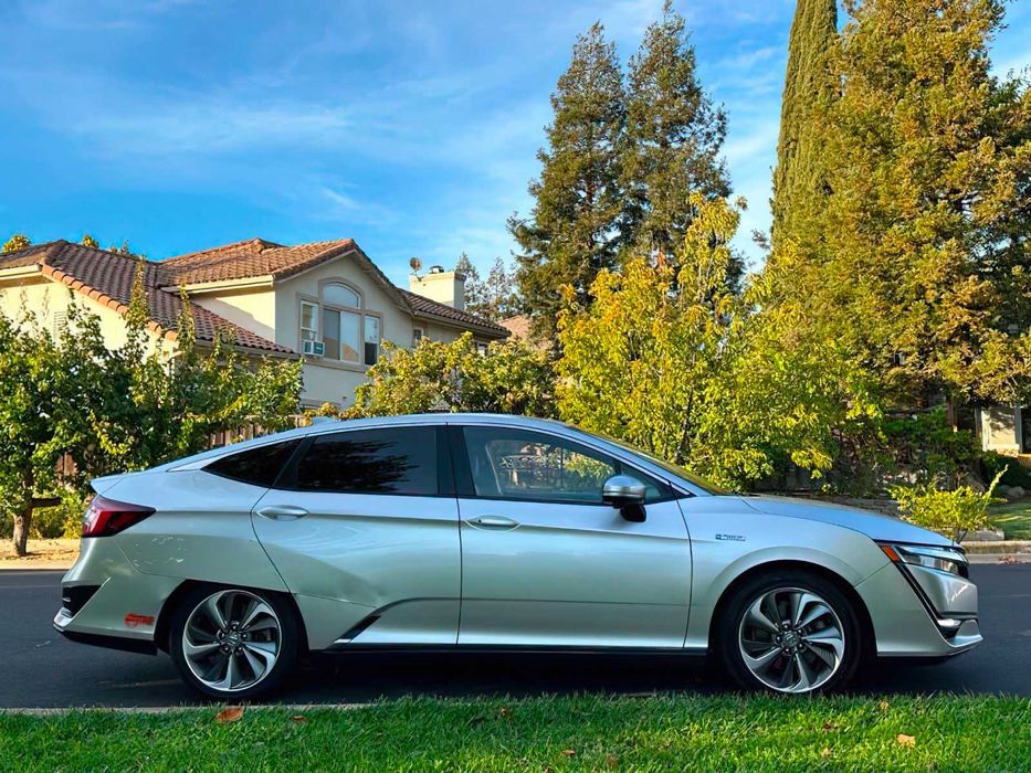 Honda Clarity      2018