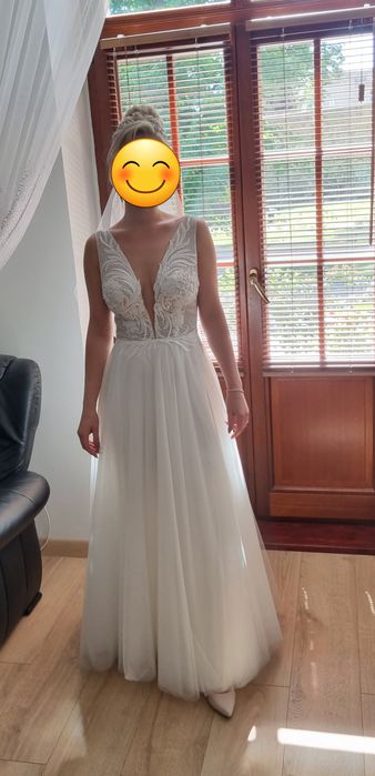 Suknia ślubna śmietankowa