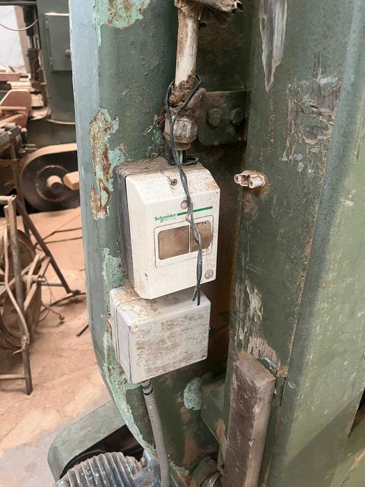 Serra de Fita Mida 900mm - 300€ + IVA