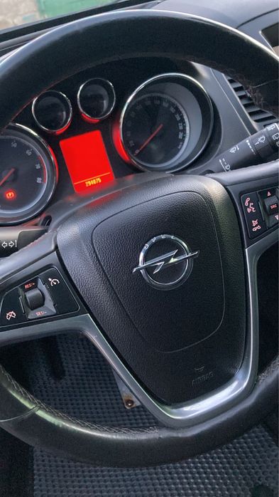 Opel insignia turbo  2.8,4*4