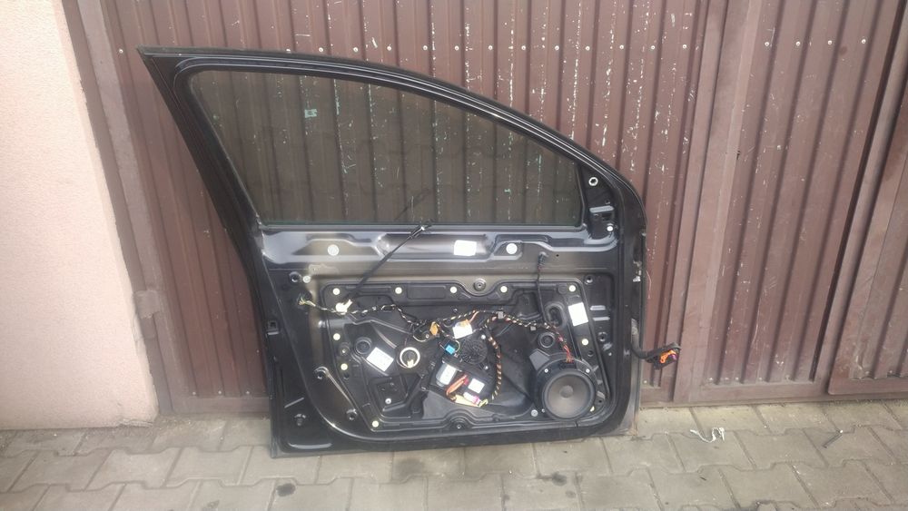 " Golf VI drzwi przód lewy LC9X