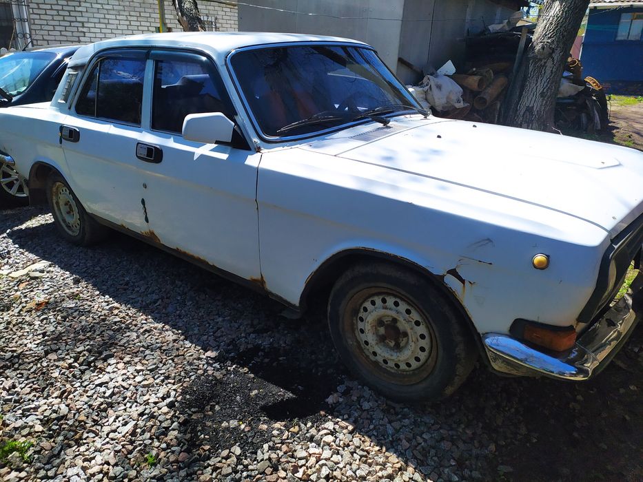 Продам Волгу 2410.