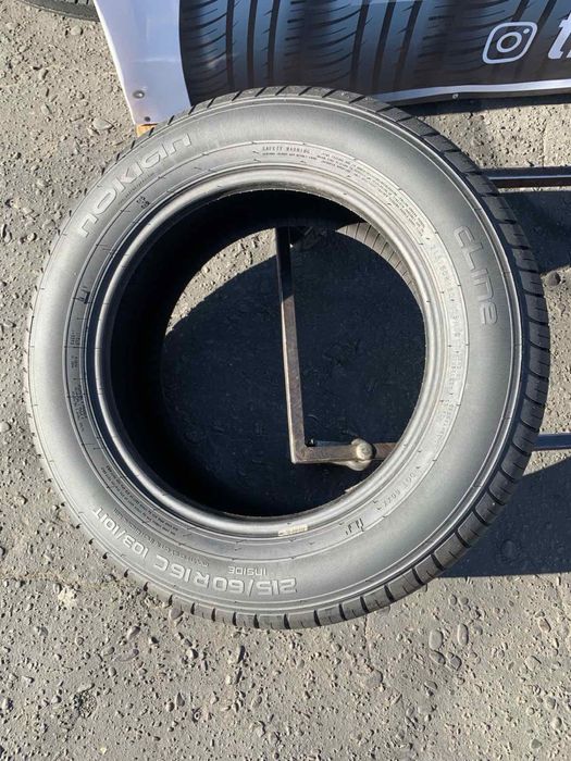 Шини нові 215/60 R16C пара Nokian літо,