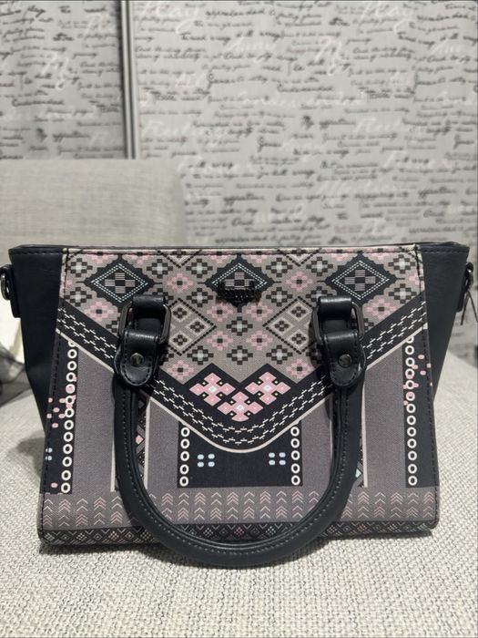 Жіноча сумка Yangoods в ідеальному стані