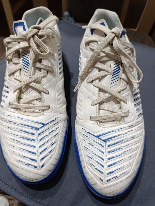 Buty halowe dla chlopca