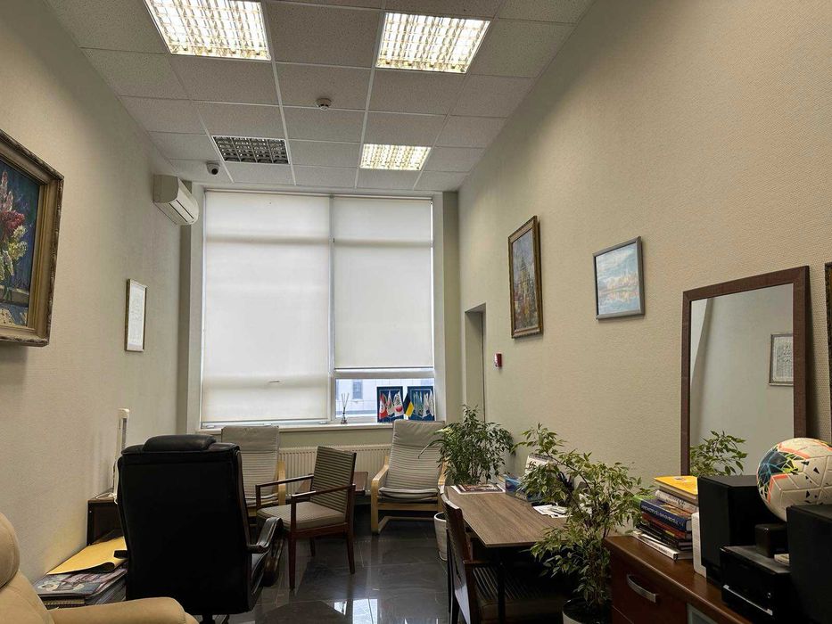 Оренда Офісу з новим ремонтом, метро Берестейська, 27 м2, БЦ Гліос