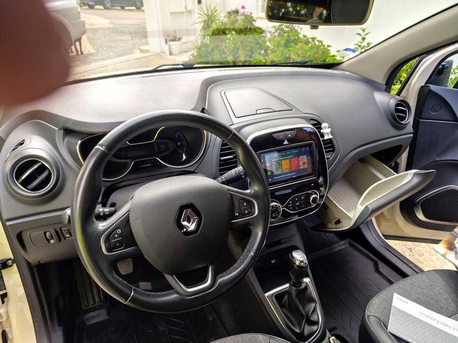 Renault Captur 1.5 dci 110 cv