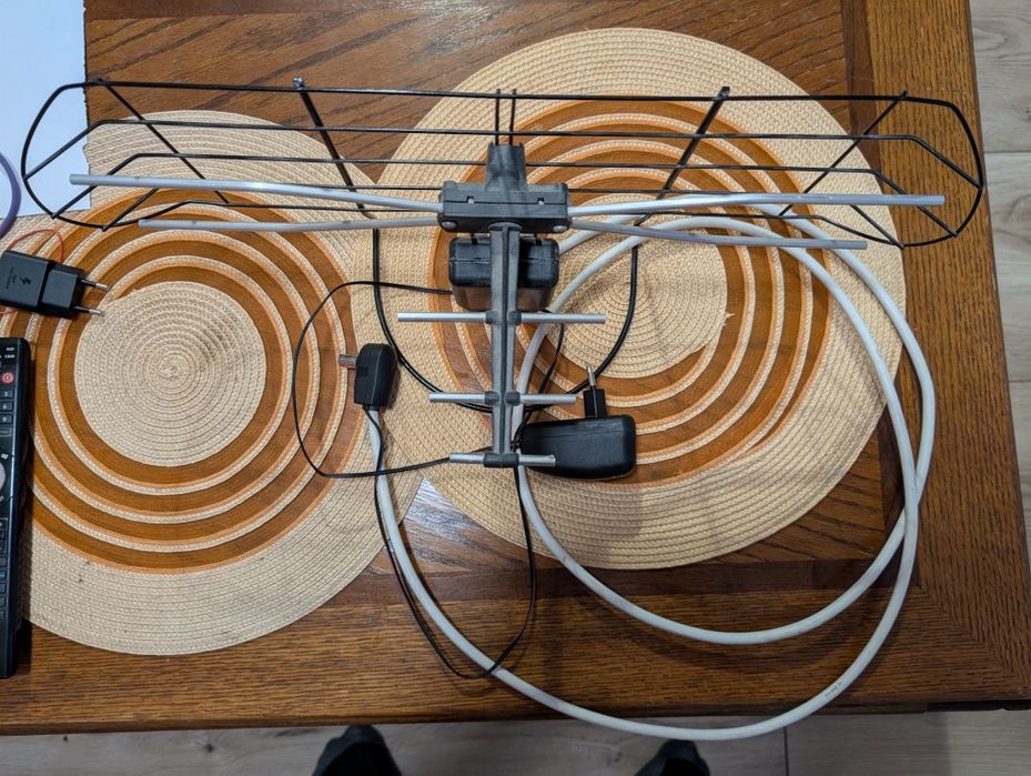 Antena Eltrox 44DB DVB-T / DVB-T2 HEVC