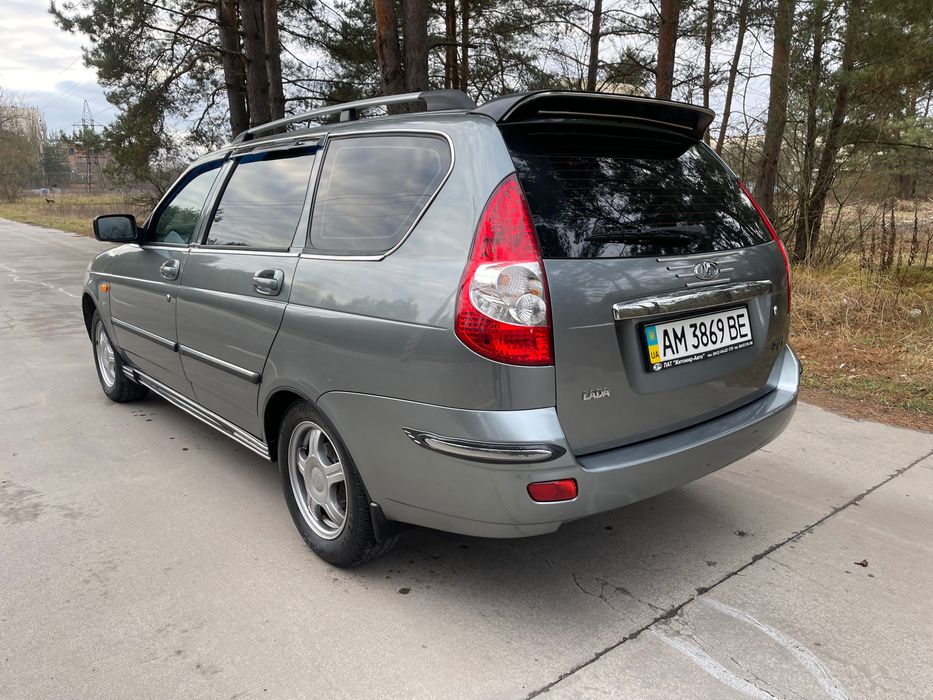 Стан нового авто .пробіг 24 тисячі рідного . 2011 року