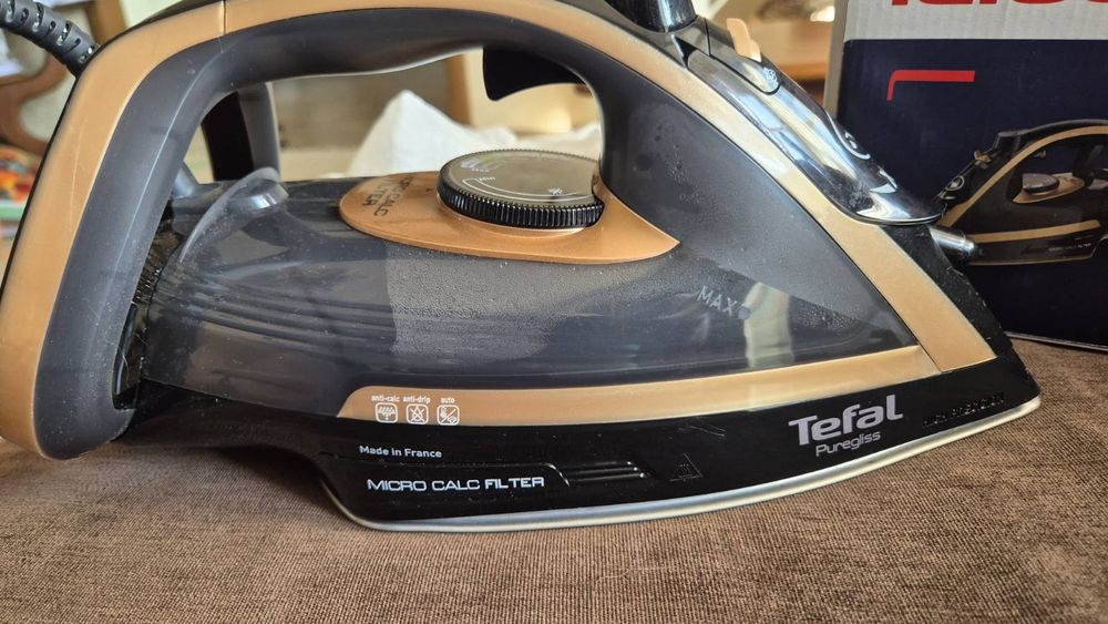 Праска  Tefal, майже нова, потребує ремонту