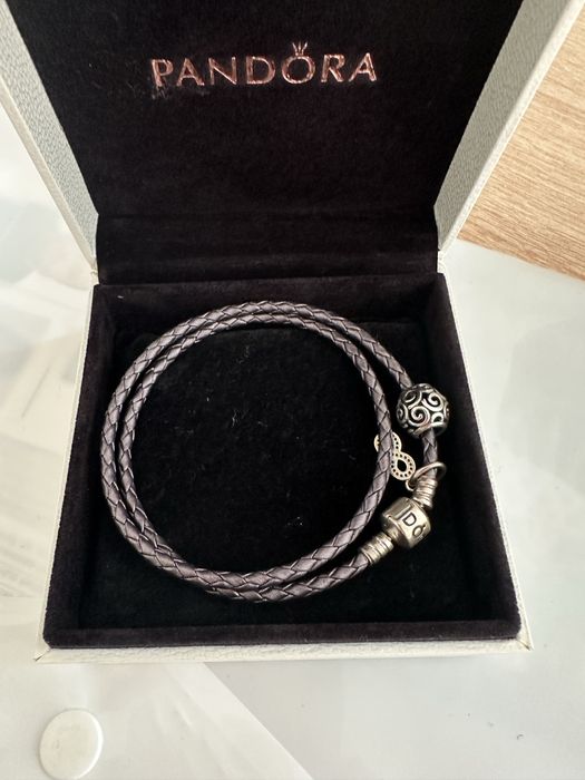 Продам браслет пандора