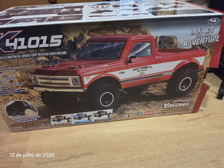Carro telecomandado escala 1:10