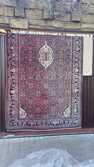 Ковры шерсть, ручной работы 2 персидских, из Европы. Цену снижено!