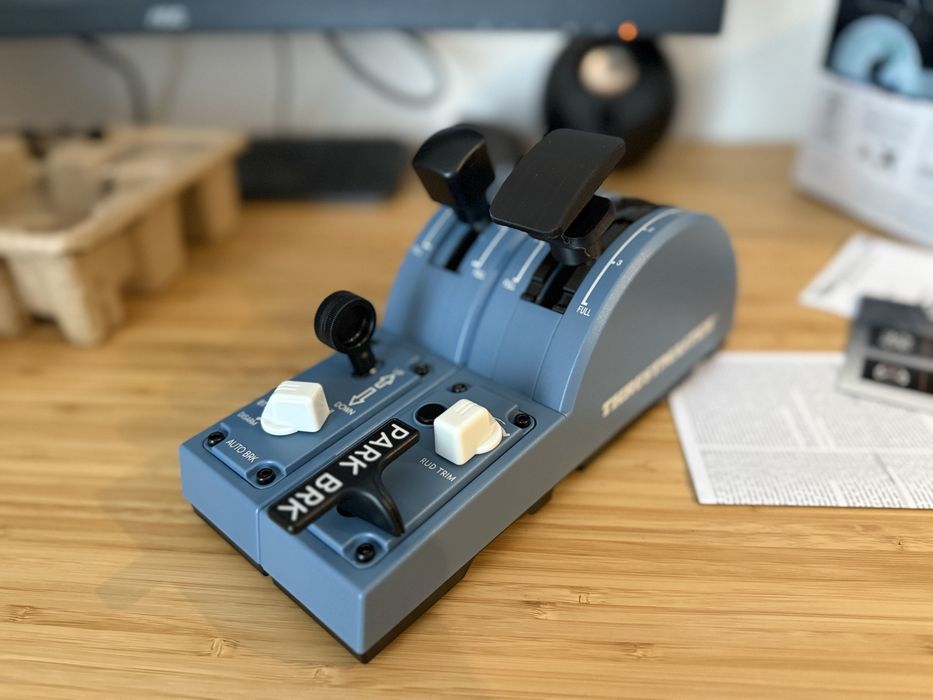 Thrustmaster TCA Quadrant Airbus edition + Add on