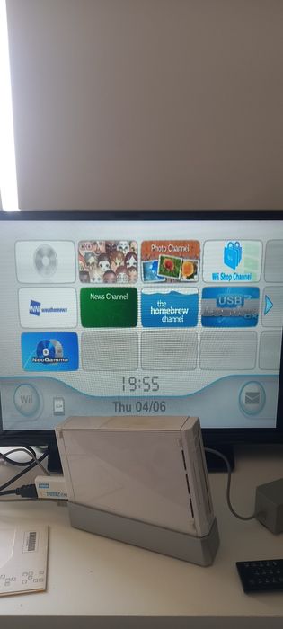 Nintendo Wii Completo + 2 Controles + Jogos Wii Sports + Pistola  + wii2hdmi