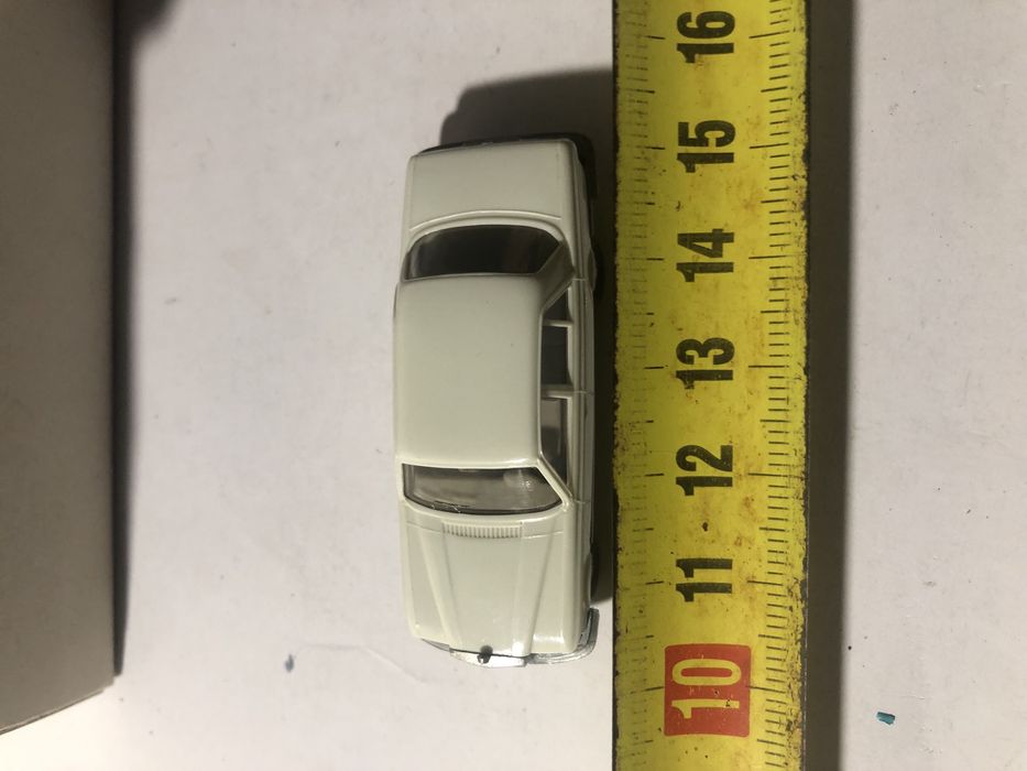 Mercedes 450 SE wiking