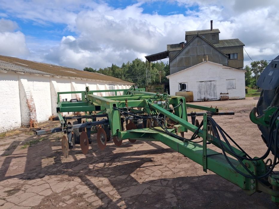 Глибокорозрохлювач John Deere 2700