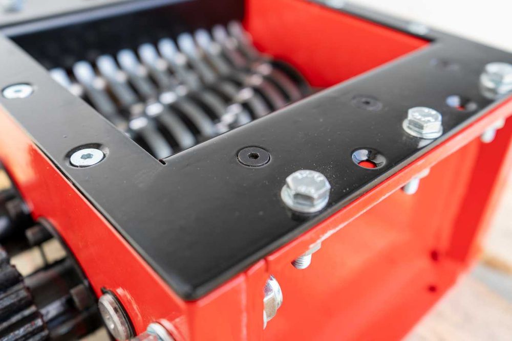 części MECHANIZM , rozdrabniacz Shredder "> Rozdrabniacz REMET SR300