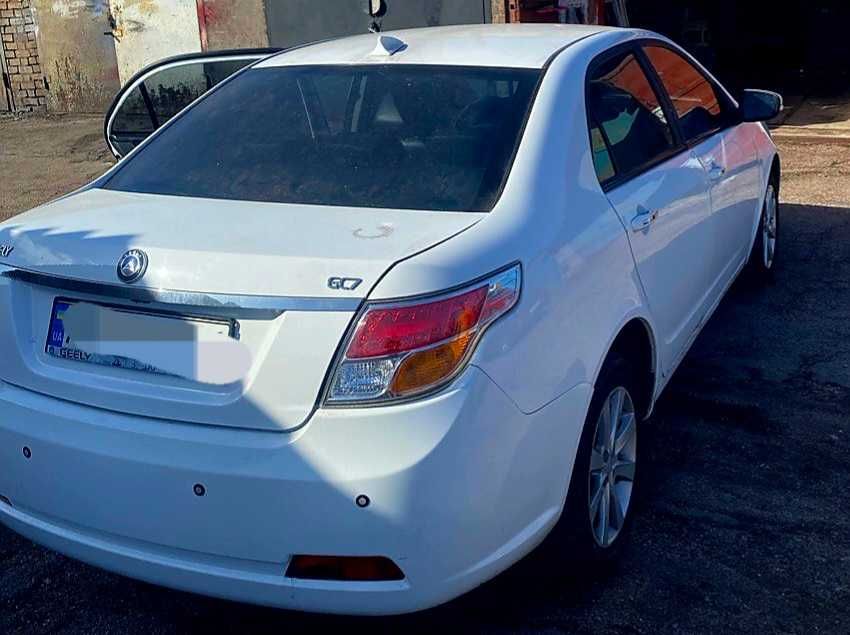 Продам Geely GC7