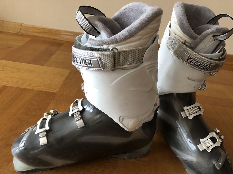 Buty narciarskie, Tecnica