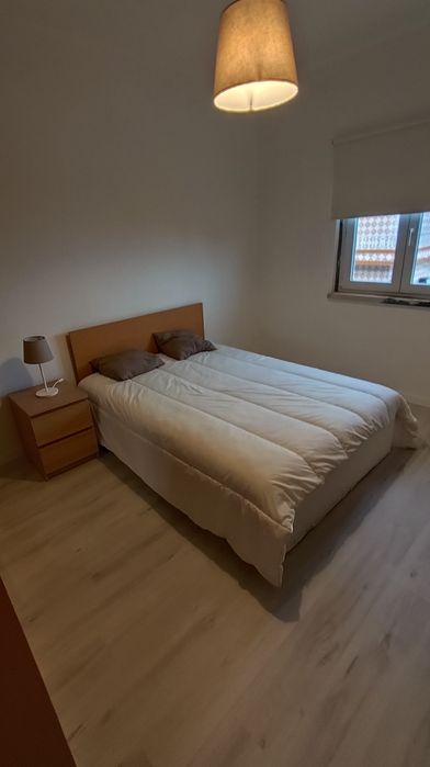 Alugo quarto equipado