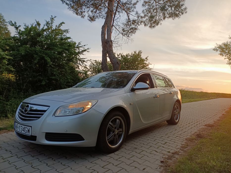 Opel Insignia 2.0 CDTI 130KM/STAN BARDZO DOBRY
