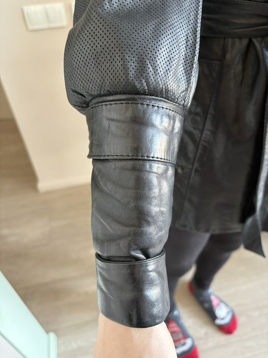 Куртка натуральна шкіра чорна