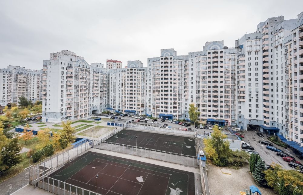 Гарна та якісна 3 кім. квартира в ЖК Ліко-Град, Виставковий, Іподром,