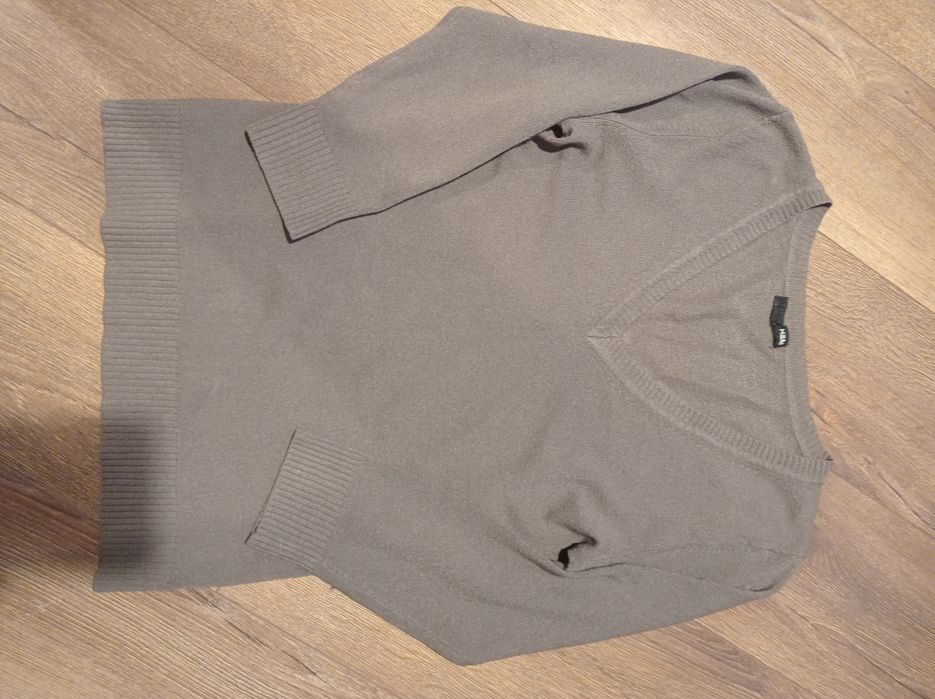 Sweterek damski r. S beżowy H&M sweter w serek dekolt