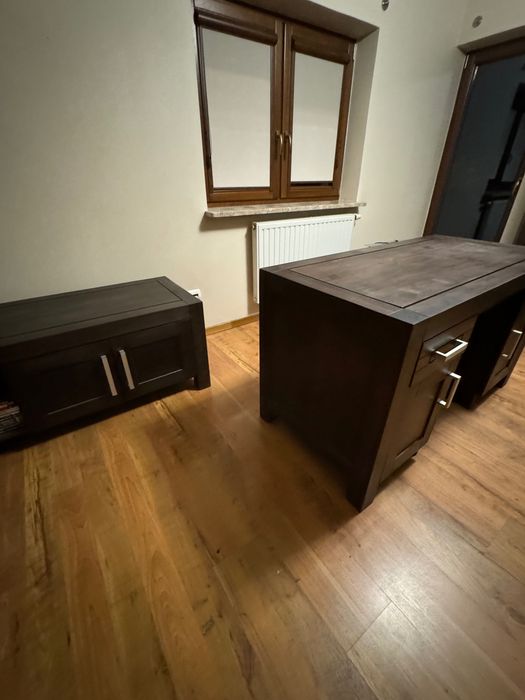 BIURKO z litego drewna (dąb) heban / nero 135x65x77 BDB