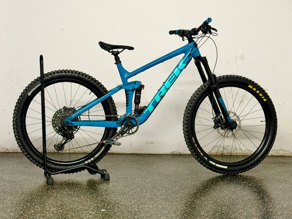 Trek Remedy 7 •  S | 27,5 • 2021 • RS Deluxe • Sram GX • Bontrager •