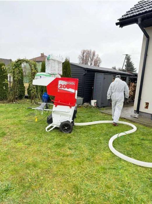 Naprawy dachu po kunach. Izolacje celulozą. Termowizja