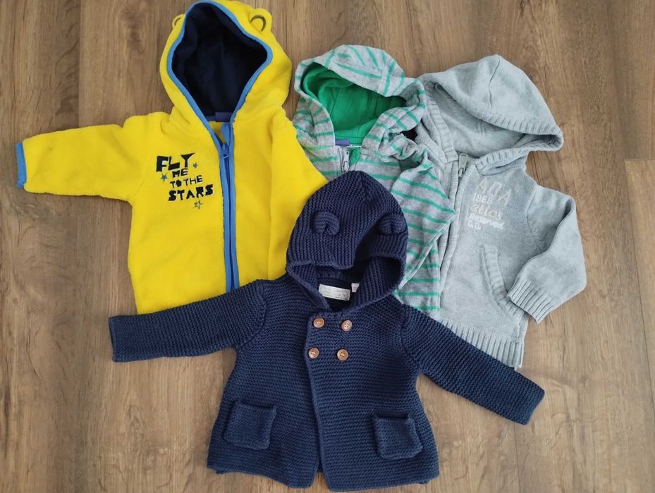 Paka ubrań 33 sztuki dla chłopca rozmiar 62 w bardzo dobrym stanie