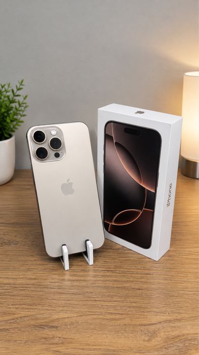 iPhone 16 Pro Max Dourado 256GB
