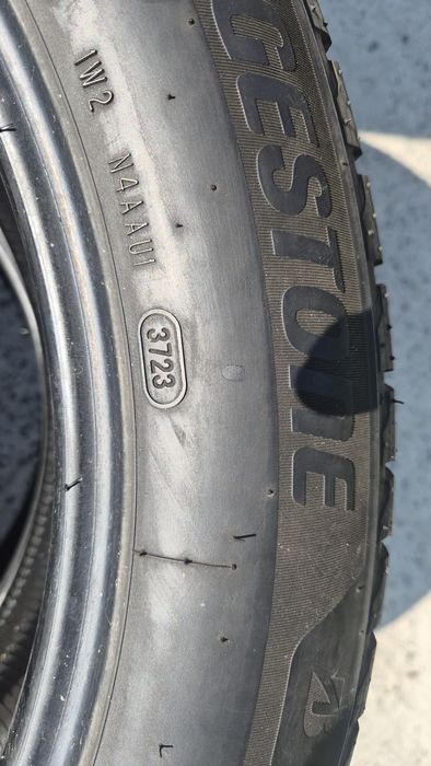 255/50R20 Bridgestone Alenza