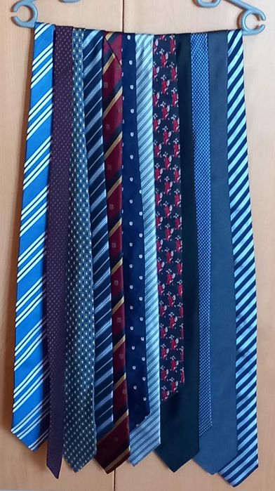 Conjunto de 12 gravatas sortidas