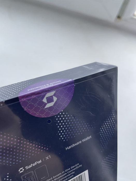 Холодный кошелек safepal x1