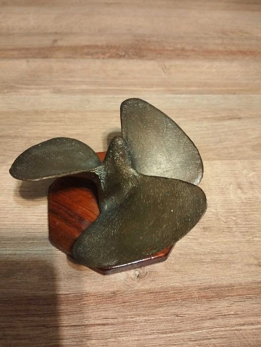 Kotwica śruba mosiądz