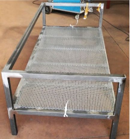 Serralharia, vedações e remodelações